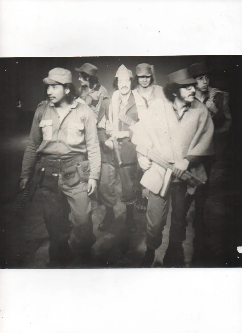 Actor en escena de El Abejón Mono